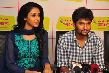 Majnu Movie Team At Radio Mirchi